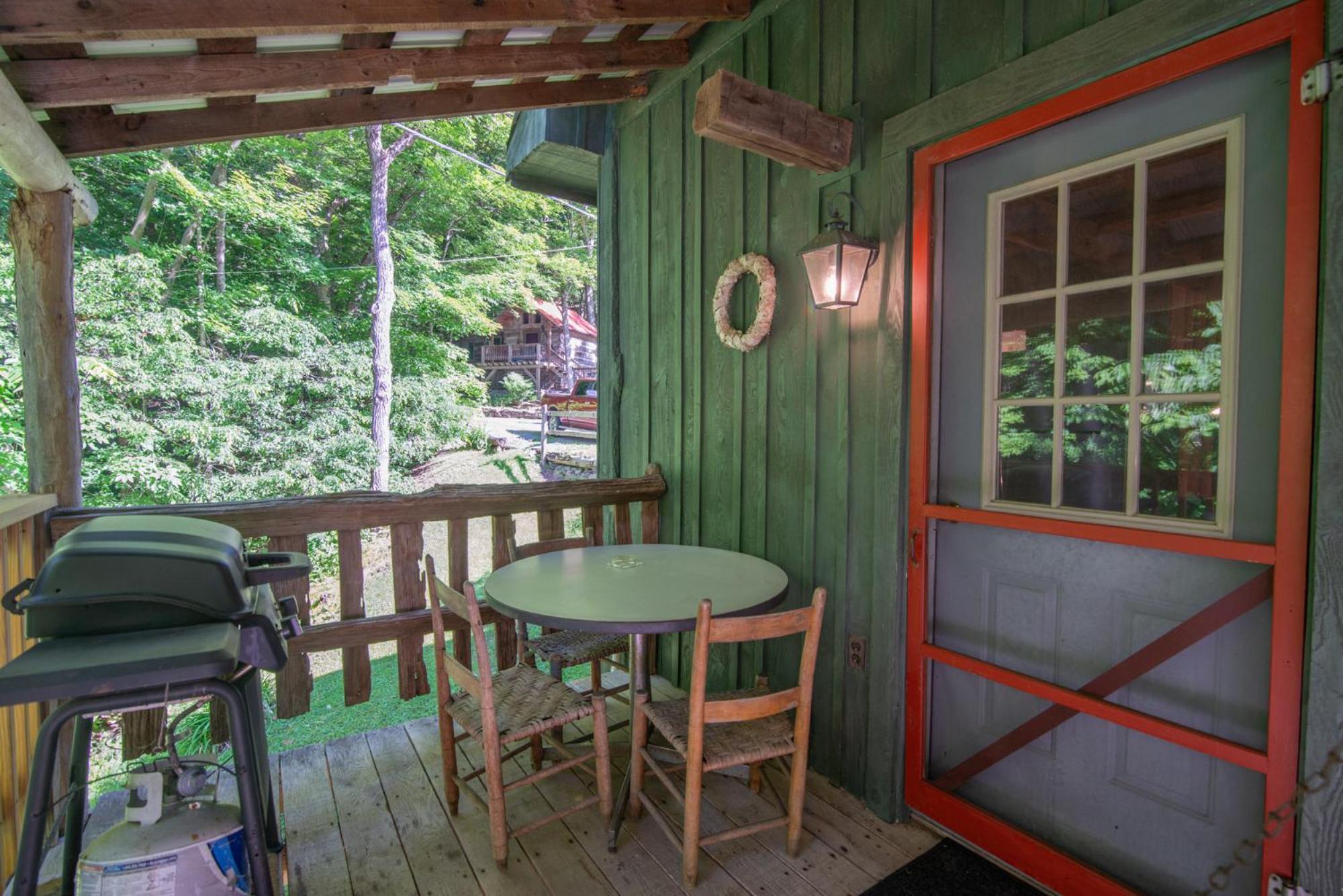 Moore House Inn & Cabins Marlinton 客房 照片